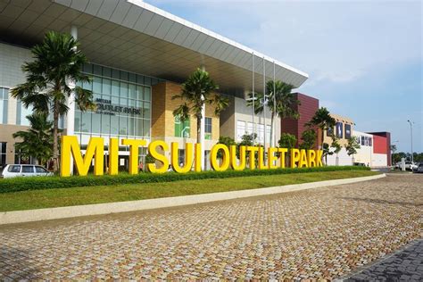 mitsui outlet park klia sepang.